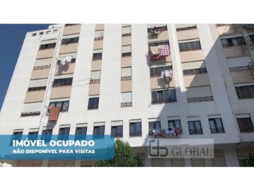 Apartamento 3 Quartos em Algueirão-Mem Martins