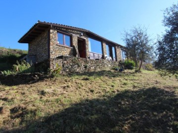 Quintas e casas rústicas 1 Quarto em Vila Cova de Alva e Anseriz