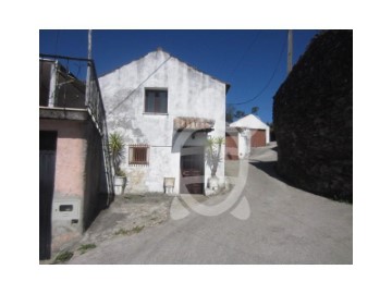 House 6 Bedrooms in Arrifana