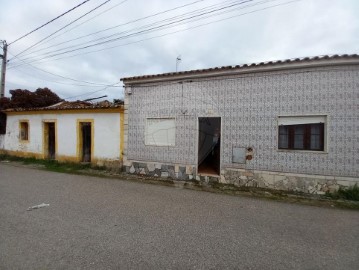 Moradia 2 Quartos em Abrantes (São Vicente e São João) e Alferrarede