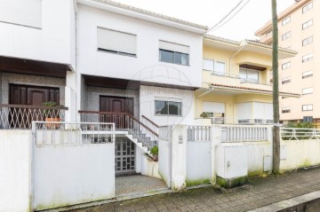 Casa o chalet 4 Habitaciones en Rio Tinto