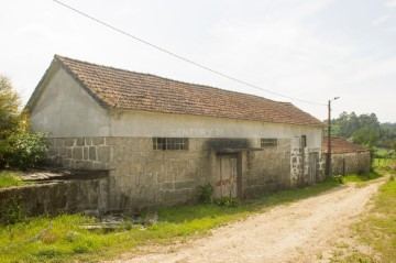 Country homes in Paredes