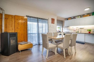 Apartamento 3 Quartos em Ronfe