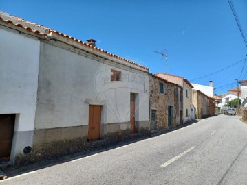 Maison  à Fatela