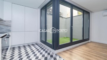 Apartamento 1 Quarto em Lomba