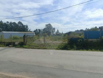 Armazém em Avelãs de Cima