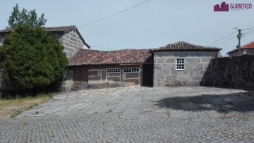 Quintas e casas rústicas 4 Quartos em Selho São Lourenço e Gominhães
