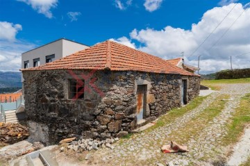 Maison 2 Chambres à Ruivães e Campos