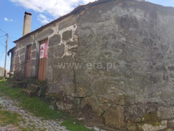 Maison  à Teixeira e Teixeiró