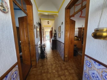 Maison 6 Chambres à Santiago do Escoural