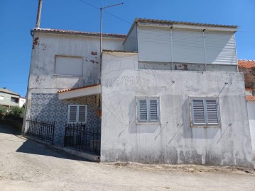 House 2 Bedrooms in Belmonte e Colmeal da Torre