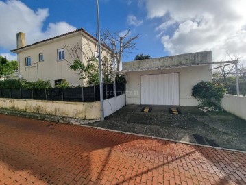 Apartamento 2 Quartos em Porto Salvo