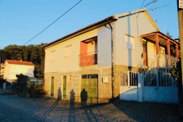 Maison 5 Chambres à Vale (São Cosme), Telhado e Portela