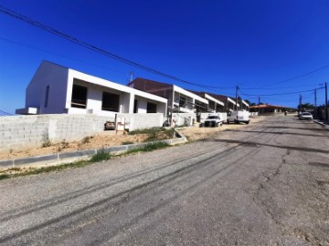 Casa o chalet 4 Habitaciones en Canedo, Vale e Vila Maior