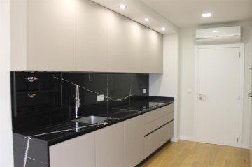 Apartamento 4 Quartos em Além da Ribeira e Pedreira