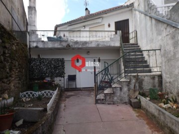 House 6 Bedrooms in Cerdeira