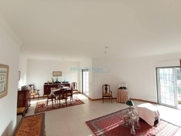 Apartment 3 Bedrooms in Faro (Sé e São Pedro)