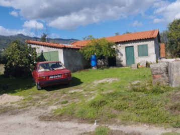 Quintas e casas rústicas em Louriçal do Campo