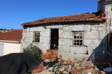 Moradia 1 Quarto em Caldas de Vizela (São Miguel e São João)