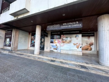Commercial premises in Margaride, Várzea, Lagares, Varziela, Moure