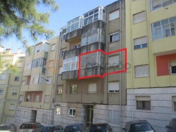 Apartment 3 Bedrooms in Venteira