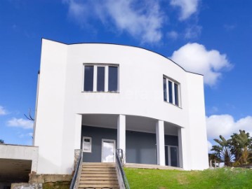 Building in Leiria, Pousos, Barreira e Cortes