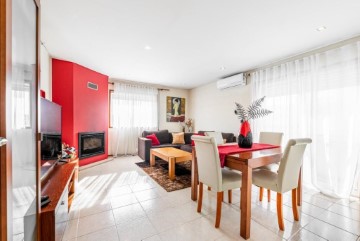 Apartamento 3 Quartos em Ferreiros, Prozelo e Besteiros