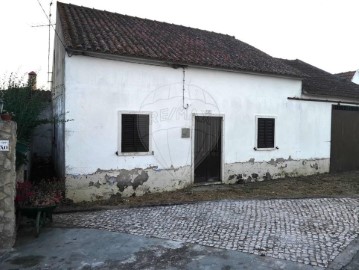 Maison 3 Chambres à São João da Ribeira e Ribeira de São João