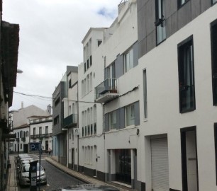 Apartamento 4 Quartos em Ponta Delgada (São Pedro)