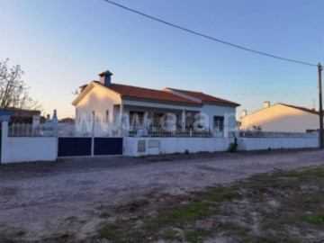 House 2 Bedrooms in Gafanha do Carmo