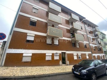 Apartamento 4 Quartos em Sé Nova, Santa Cruz, Almedina e São Bartolomeu