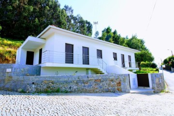 Casa o chalet 2 Habitaciones en Nogueiró e Tenões