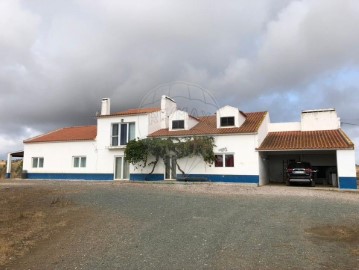 Quintas e casas rústicas 6 Quartos em Monte do Trigo