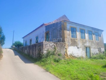 Maison 4 Chambres à Casais e Alviobeira