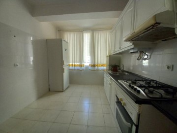 Apartamento 2 Quartos em Póvoa de Santa Iria e Forte da Casa