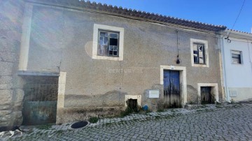 Casa o chalet  en Salgueiro do Campo