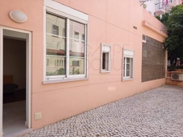 Apartamento 1 Quarto em Areeiro