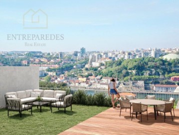 Apartamento 3 Quartos em Regadas