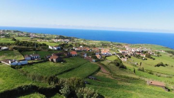 Moradia 2 Quartos em Lomba da Fazenda