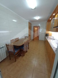 Apartamento 3 Quartos em Santa Maria da Feira, Travanca, Sanfins e Espargo