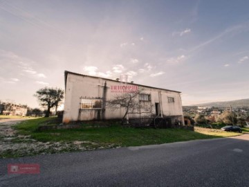 Industrial building / warehouse in Arrimal e Mendiga