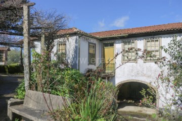 Quintas e casas rústicas 7 Quartos em São Pedro de Castelões