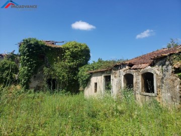 Moradia 2 Quartos em Lorvão