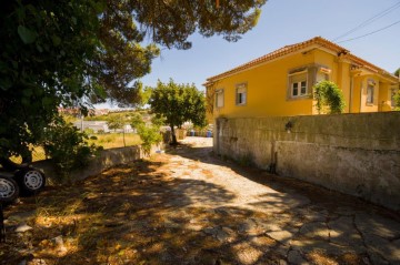 Maison 6 Chambres à Ramada e Caneças