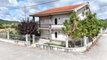 House 6 Bedrooms in Ansião
