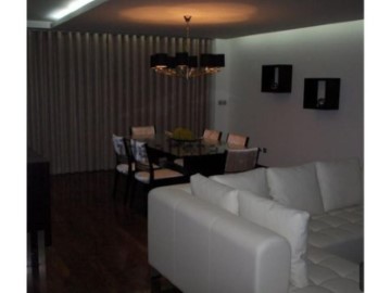 Apartment 3 Bedrooms in Vila Verde e Barbudo