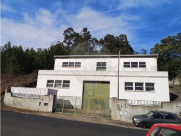 Bâtiment industriel / entrepôt à Caniço