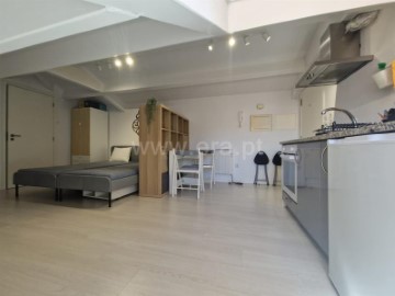 Apartamento  em Santa Maria Maior e Monserrate e Meadela