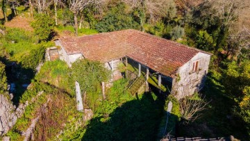 Quintas e casas rústicas em Vilela