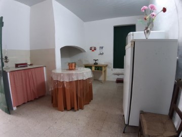 House 2 Bedrooms in Alcáçovas